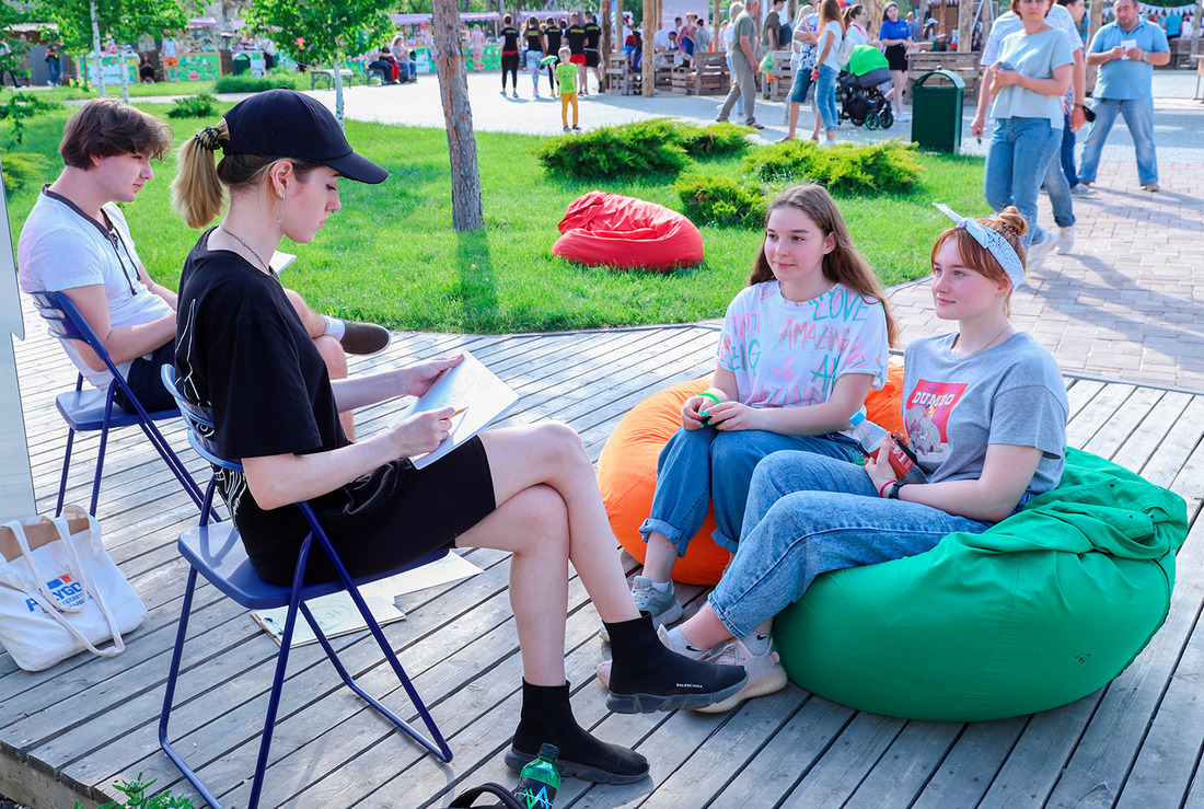 В Центральном парке культуры и отдыха состоялся OPENDAY FESTIVAL — первый фестиваль в регионе, объединяющий абитуриентов, университеты и работодателей