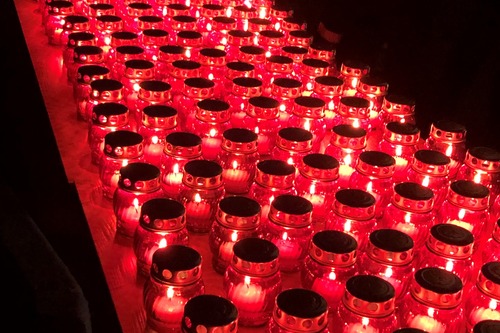 2000 свечей в память о погибших в годы Великой Отечественной войны зажглись в ночь с 21 на 22 июня в администрации и филиалах Общества