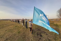 «Живая цепочка» из молодых специалистов Писаревского ЛПУМГ ООО «Газпром трансгаз Волгоград» составила 97 метров