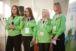 Команда юных экологов Общества на защите проекта
