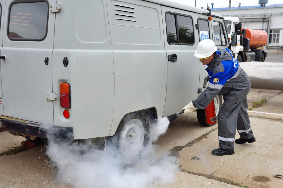 Условное возгорание автомашины УАЗ ликвидировано